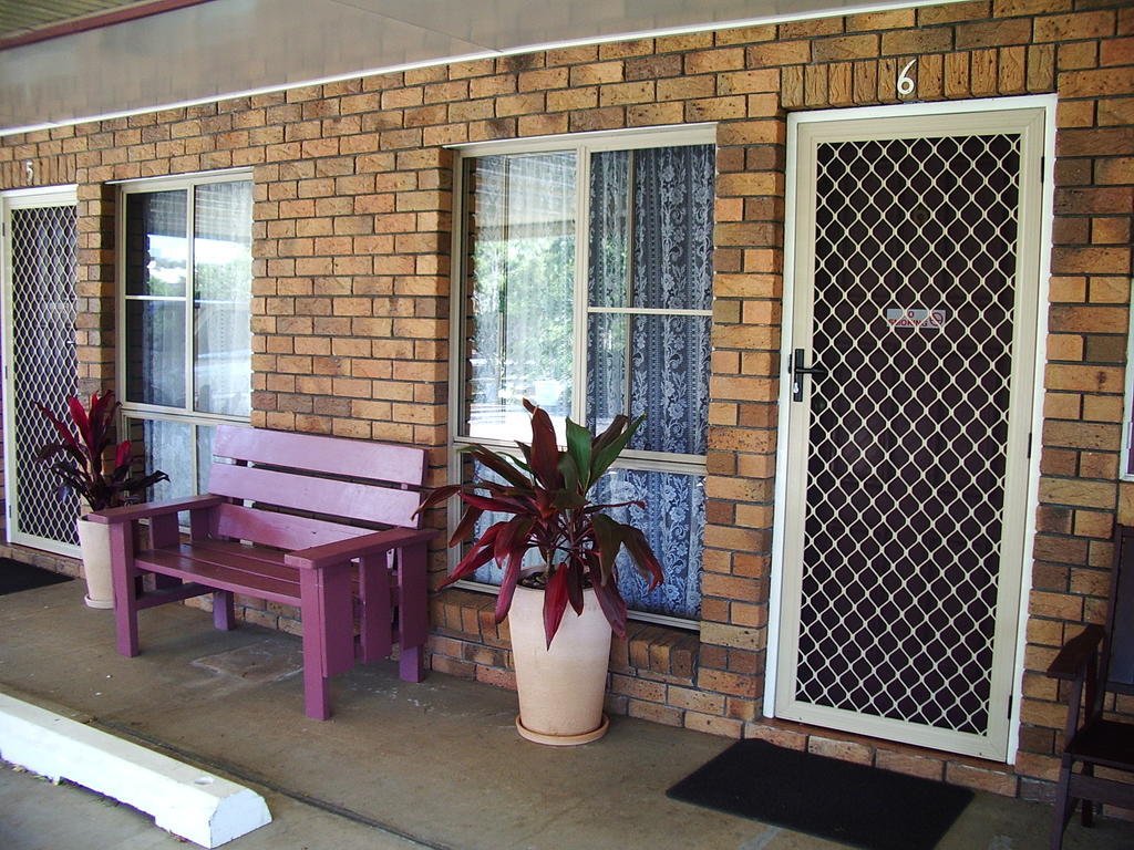 Park House Motor Inn Oakey Extérieur photo