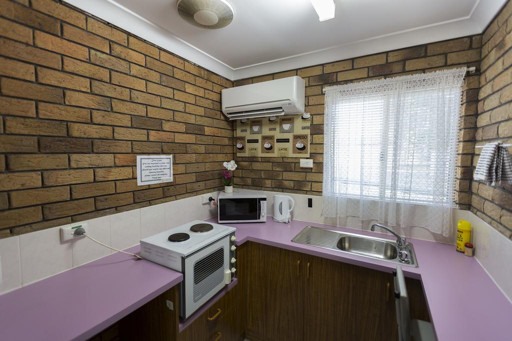 Park House Motor Inn Oakey Extérieur photo