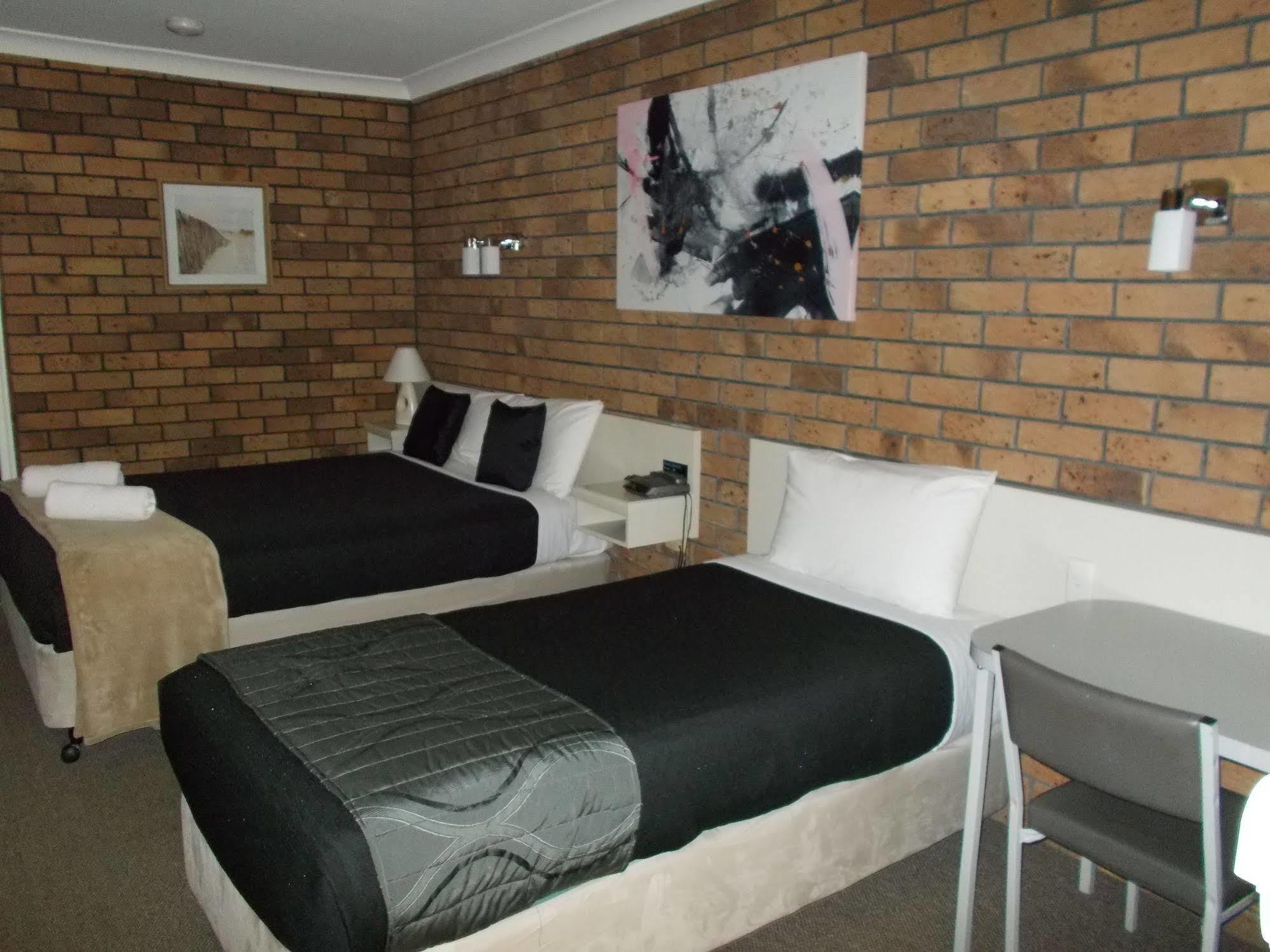 Park House Motor Inn Oakey Extérieur photo