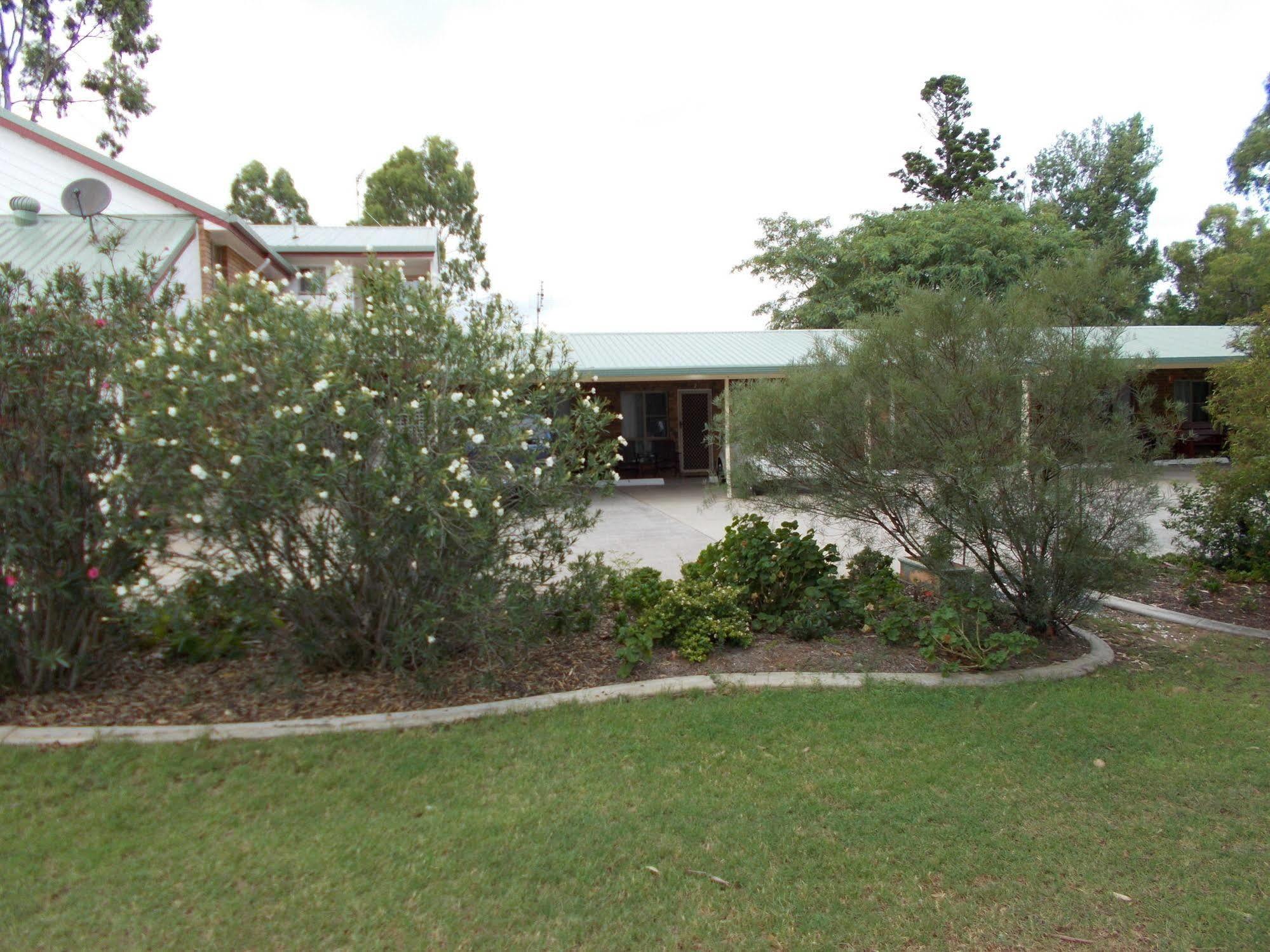 Park House Motor Inn Oakey Extérieur photo